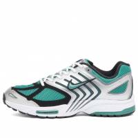 Baskets Nike Air Pegasus 2005 - Argent, noir et blanc du 35.5 au 45.5 à 48 €