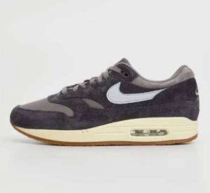 Baskets Nike Air Max 1 Premium - 77,00 € du 36 au 39 at Privé by Zalando à 70 €