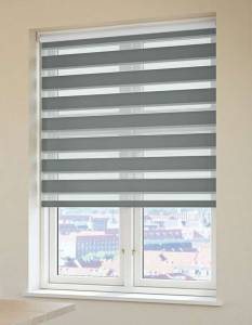 Store Enrouleur Duo Gris ou Taupe - 45x180cm à 9.5 €