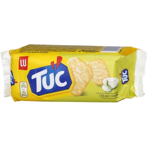 Biscuits apéritif Cream & Onion Tuc pas cher ( Valable partout )