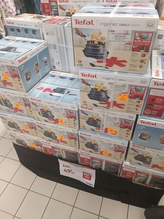 Set de poêles 8 pièces Tefal Auchan Neuilly-sur-Marne à 50 €